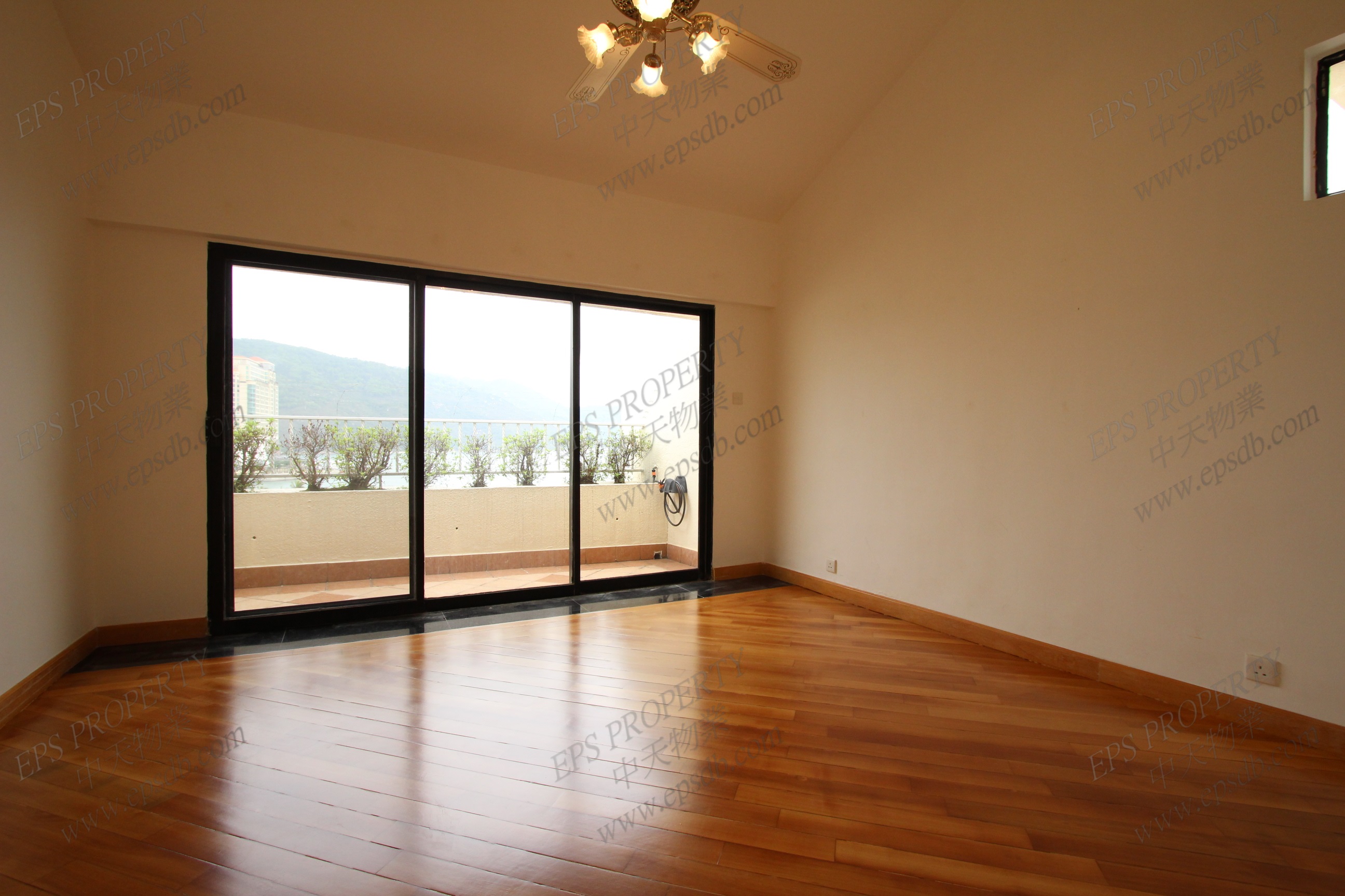 EPS Property 中天物業 Discovery Bay Properties Discovery Bay